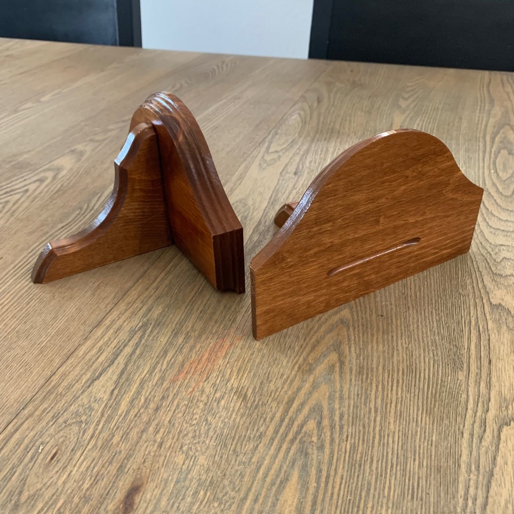 Vintage Set of 2 Wood Wall Shelves Scalloped Floating Corbel Sconces Brown Small - Picture 1 of 8